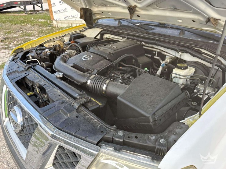 2015-nissan-frontier-image-8