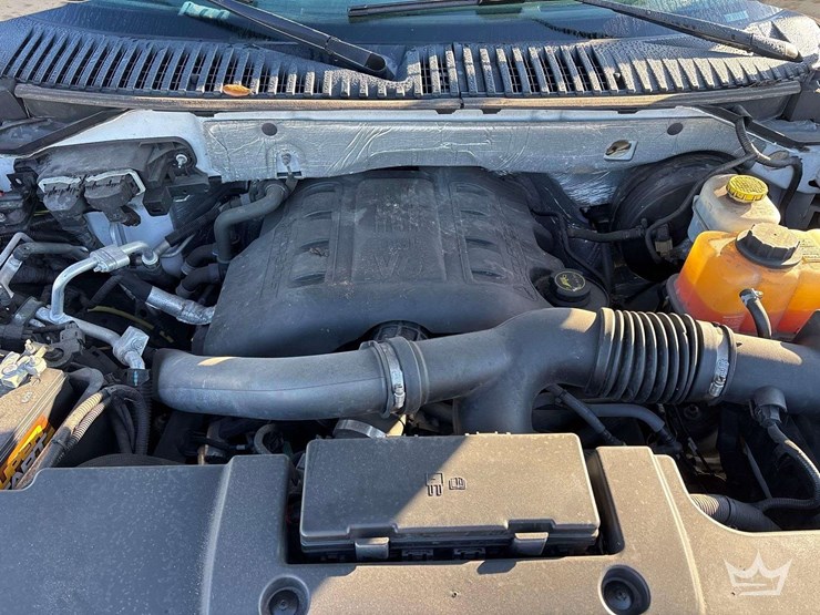 2016-ford-expedition-image-5