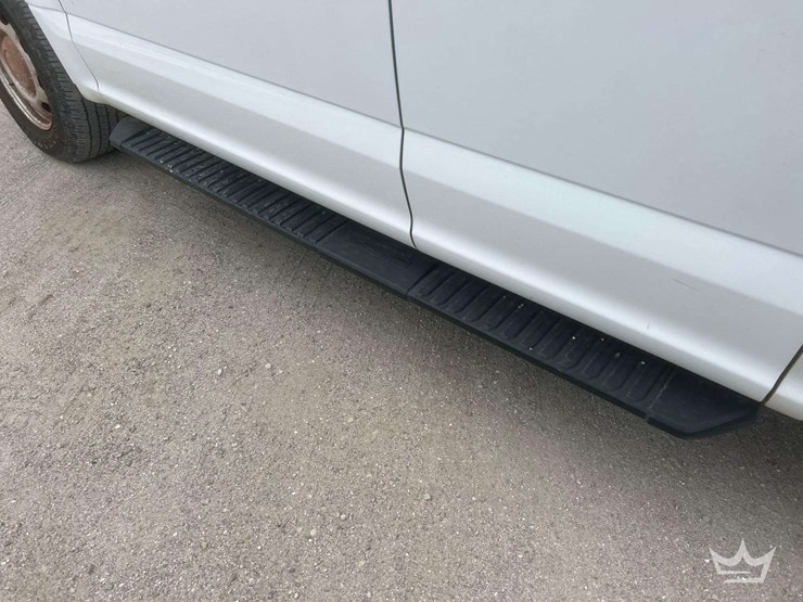 2017-ford-f150-image-12