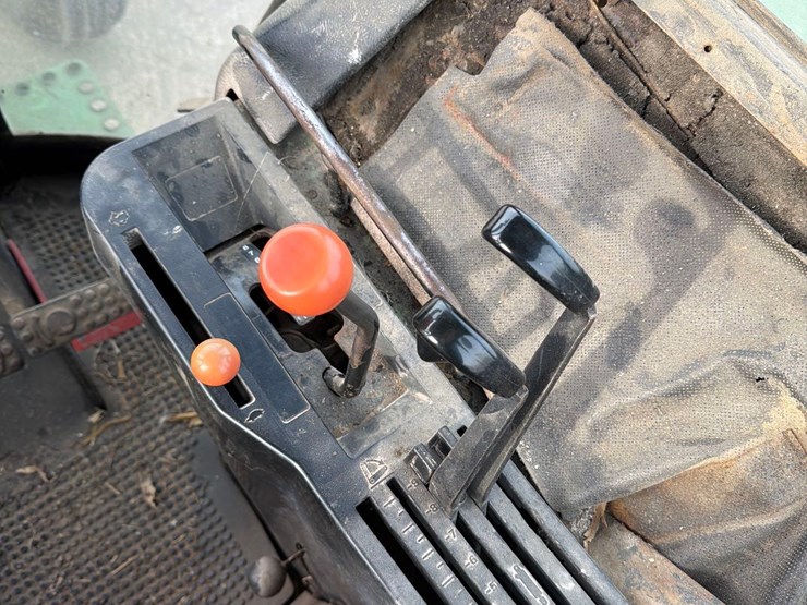 john-deere-4630-image-34