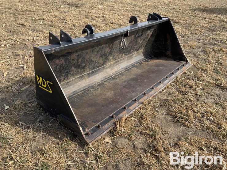 2023-mds-1.8yd-bucket-image-3