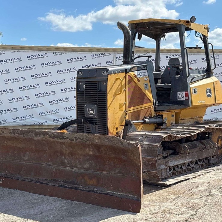 2014 DEERE 650K LGP