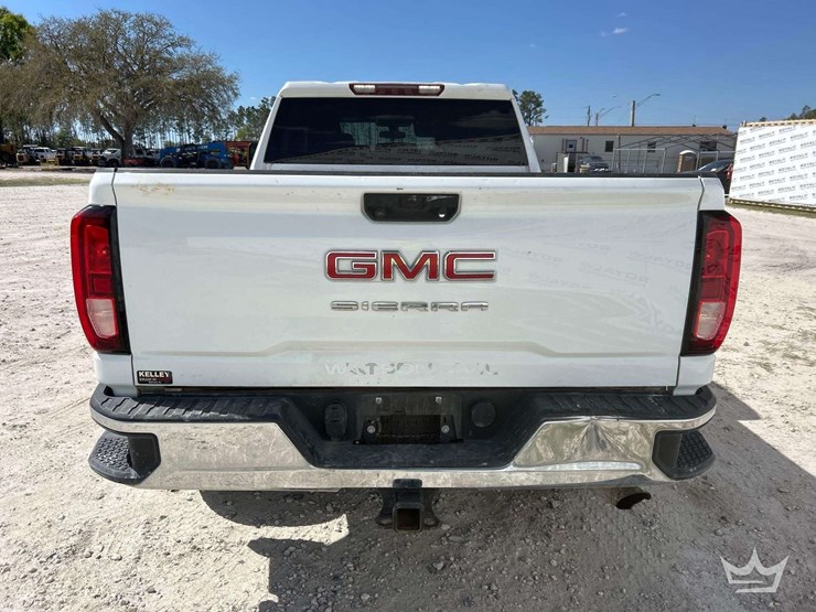 2022-gmc-sierra-2500-image-28
