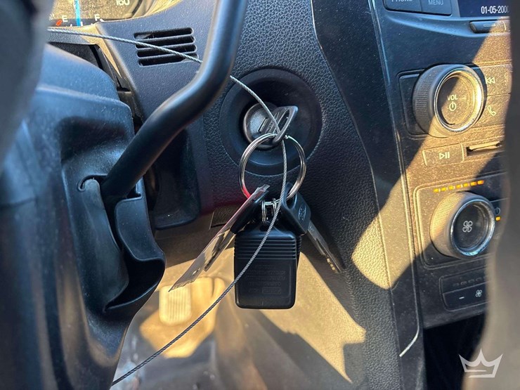 2018-ford-explorer-image-16