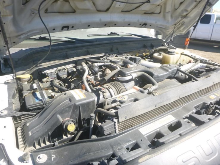 2013-ford-f550-image-12