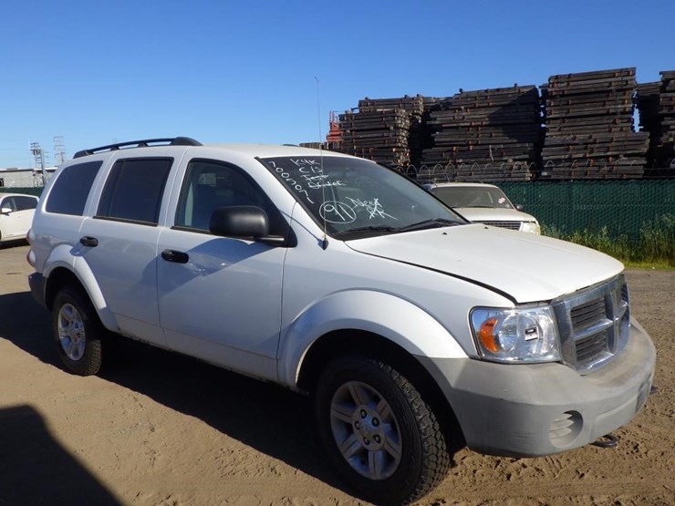 2008-dodge-durango-image-2