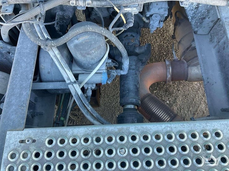 2015-international-prostar-image-29