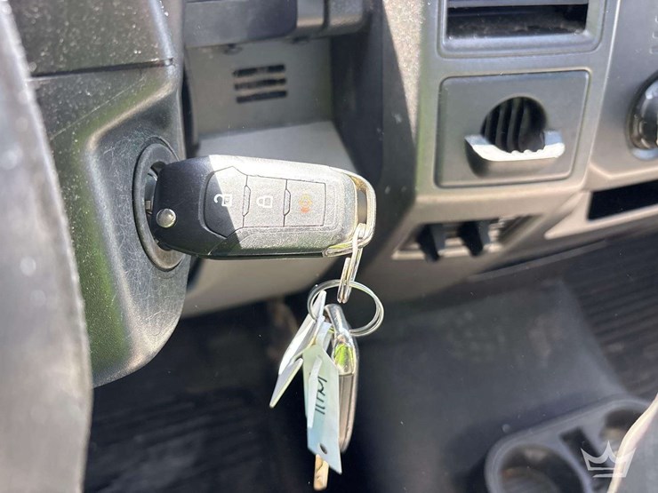 2017-ford-f250-image-19