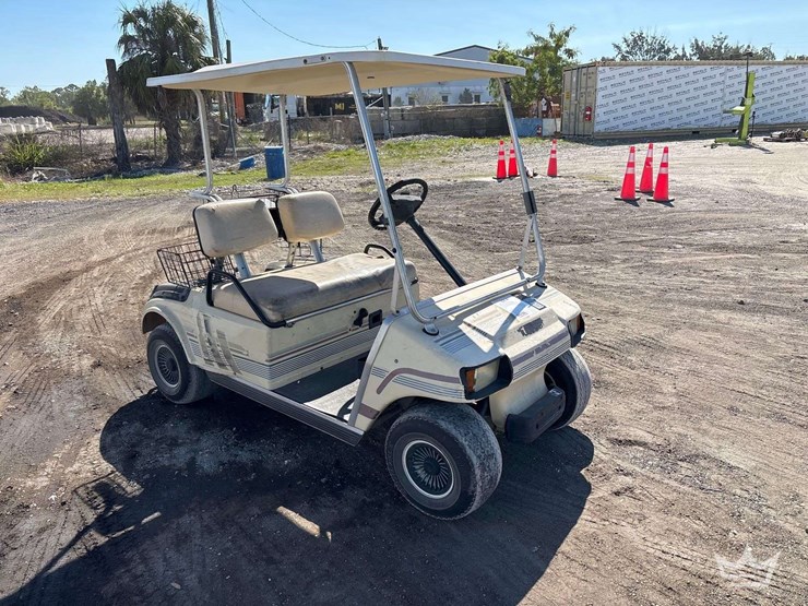 2002-ezgo-electric-cart-image-2