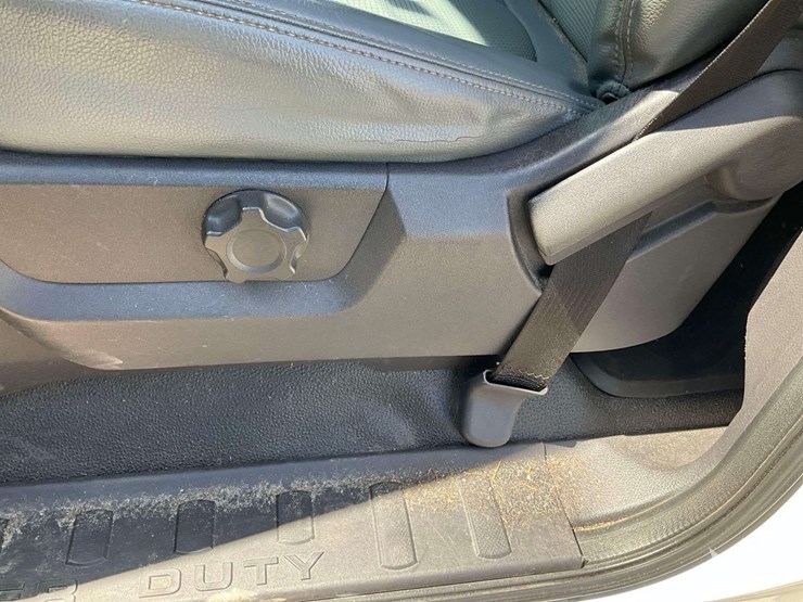 2016-ford-f250-image-13