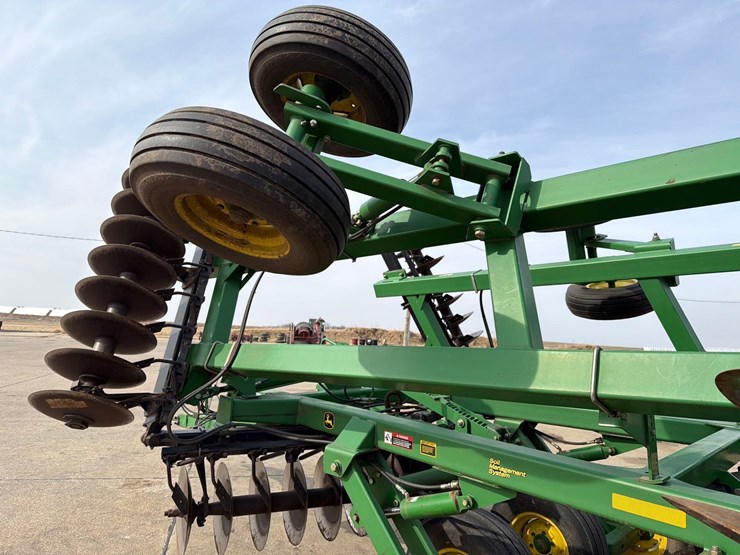 john-deere-637-image-36