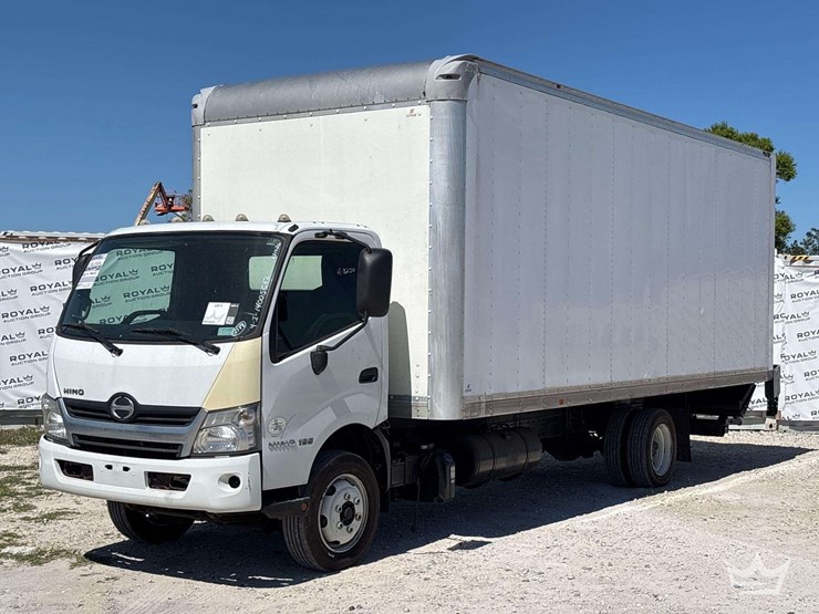 2018-hino-195-image-1