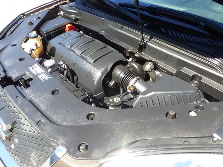 2012-gmc-acadia-image-10