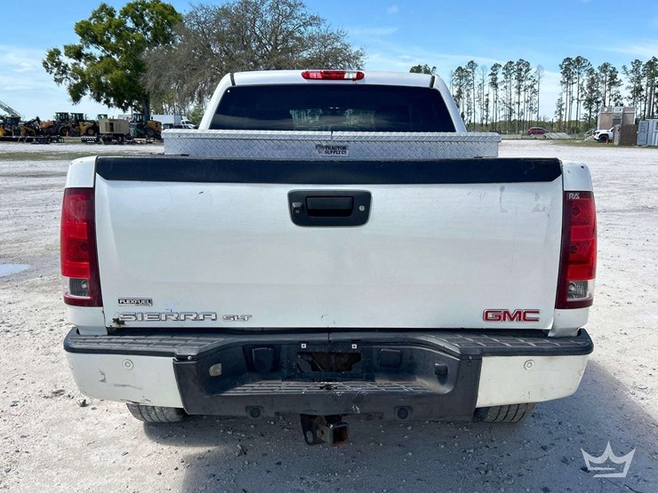 2012-gmc-sierra-1500-image-29