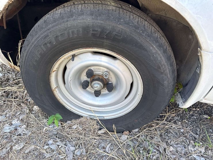 2000-chevrolet-astro-image-20