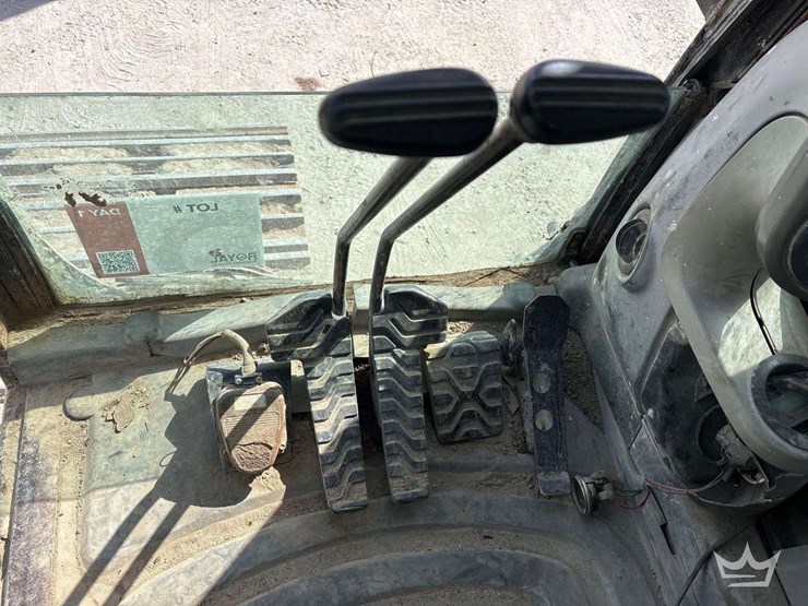 2009-caterpillar-345d-image-15