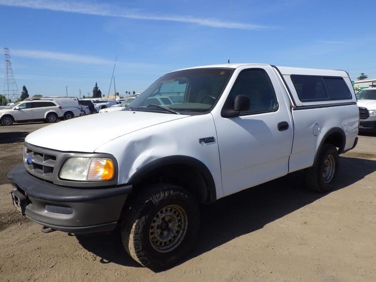 1997-ford-f150-image-1