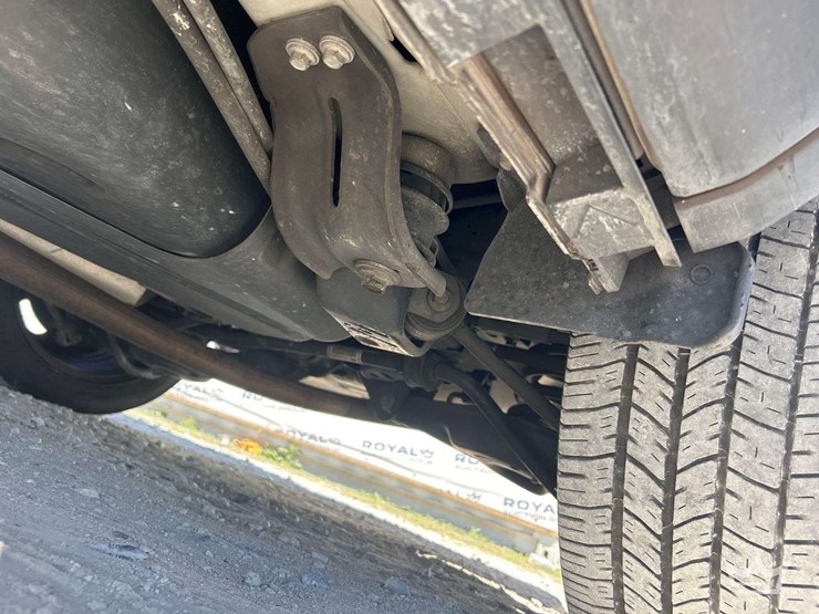 2016-ford-explorer-image-20