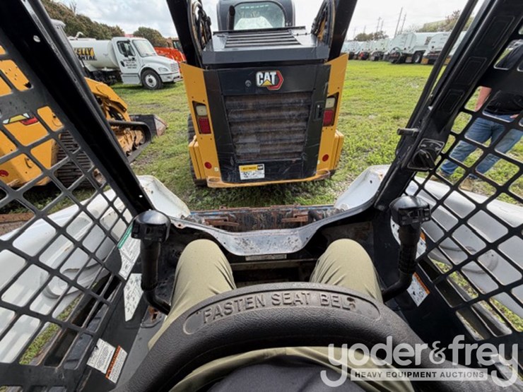 2020-bobcat-t590-image-9