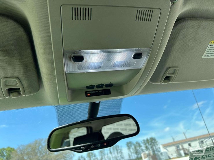 2012-gmc-sierra-1500-image-17