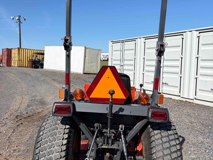 kubota-b3200-image-4