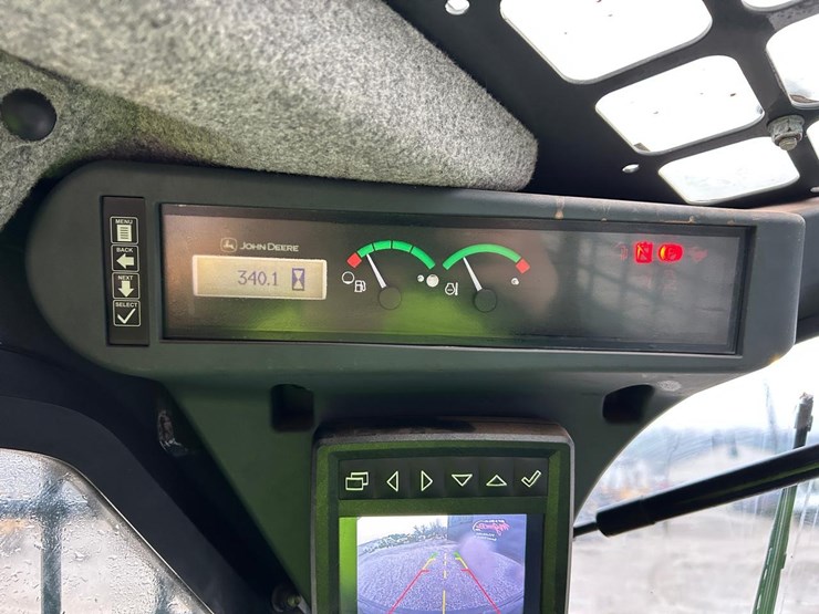 2021-deere-317g-image-25