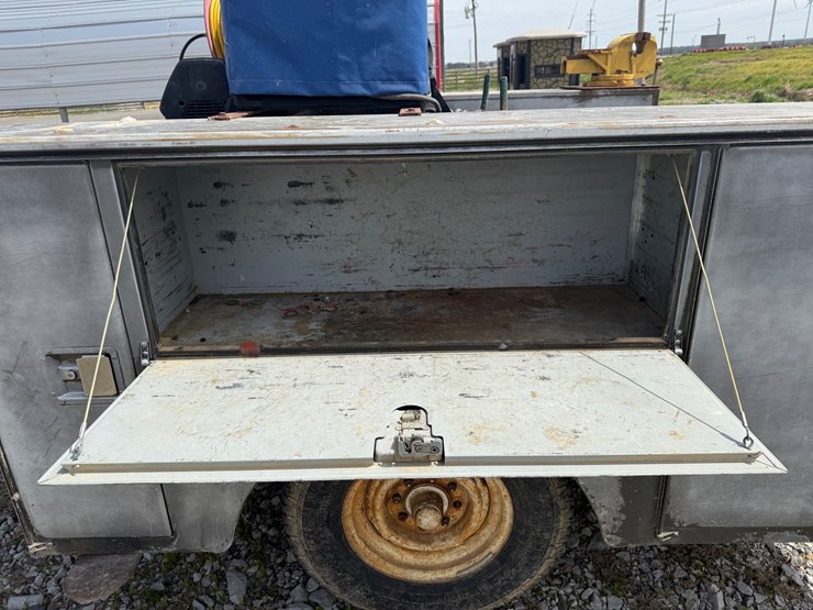 #1-•-sthal-serves-bed-trailer-inv#-43447-image-19