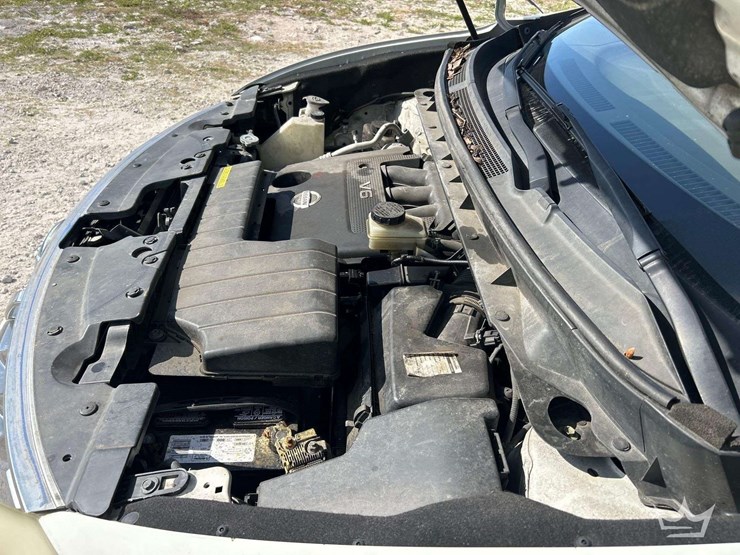 2011-nissan-murano-image-9