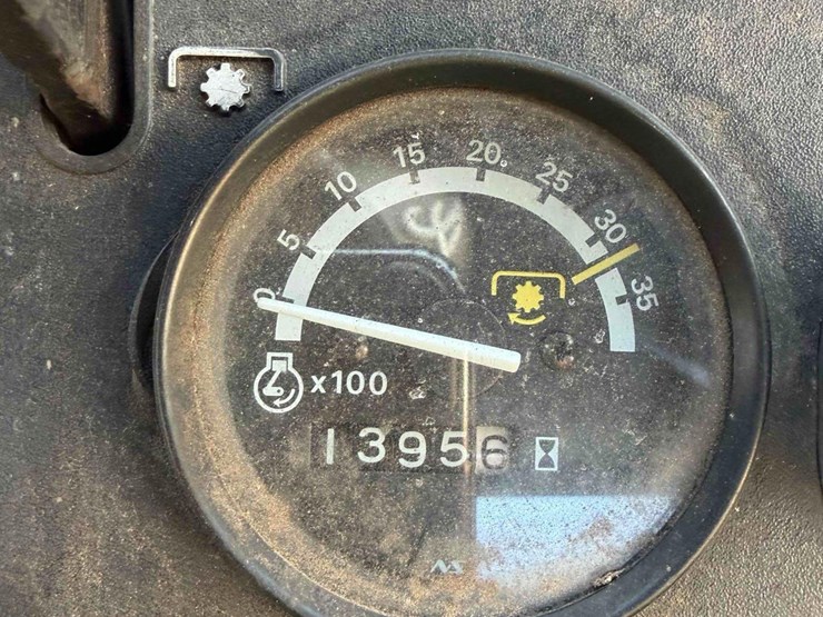 john-deere-855-image-16