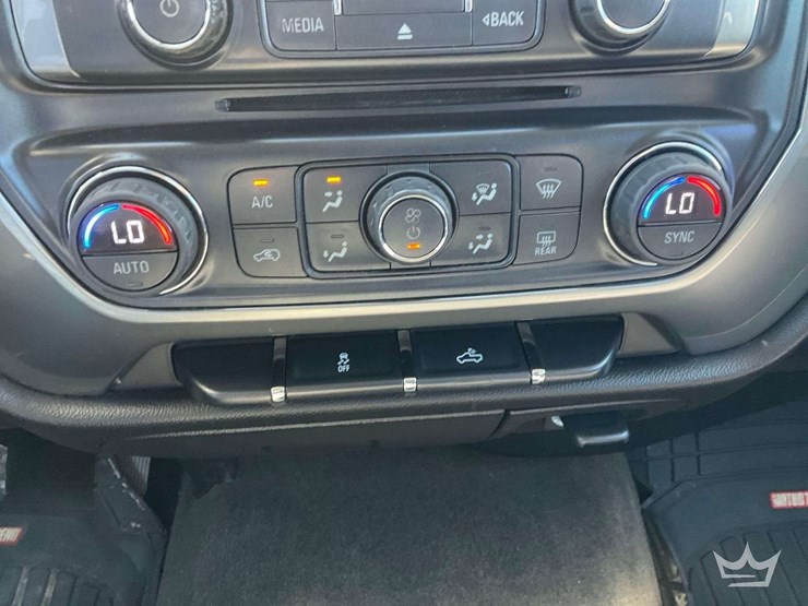 2016-chevrolet-silverado-1500-image-17