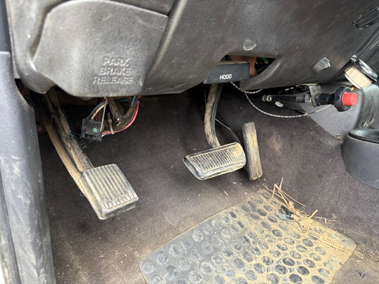 1999-dodge-ram-3500-image-56