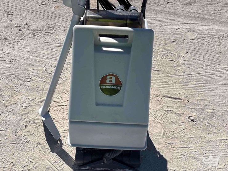 advance-vacuum-carpe-image-5