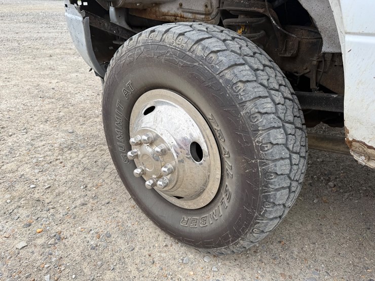 1999-dodge-ram-3500-image-32