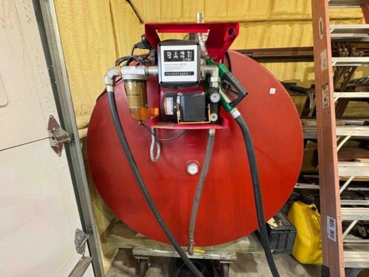 550-gallon-fuel-tank-w/pump-image-2