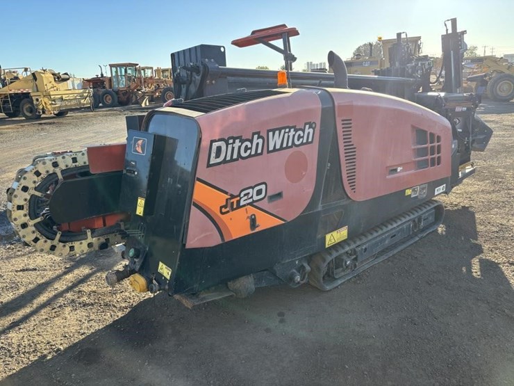 2019-ditch-witch-jt20-image-3
