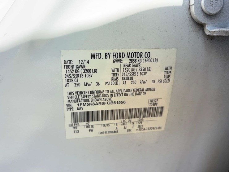 2015-ford-explorer-image-12