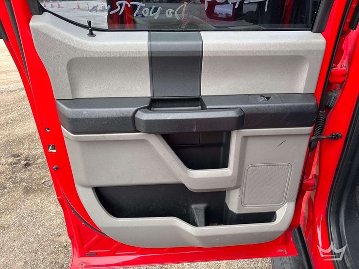 2017-ford-f250-image-36