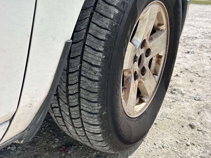 2012-dodge-1500-image-24