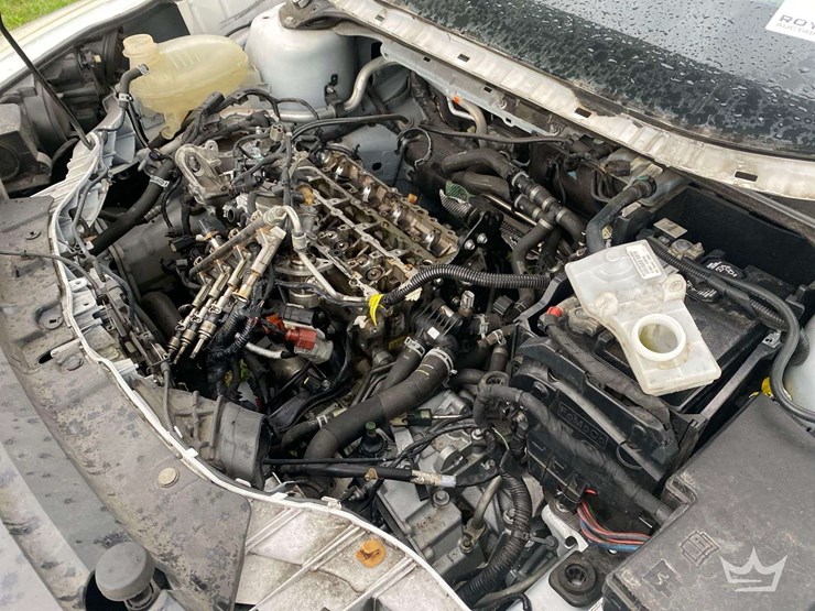 2018-ford-escape-se-image-8