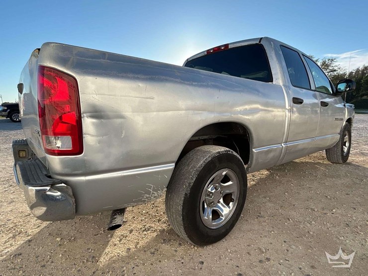 2003-dodge-ram-1500-image-3