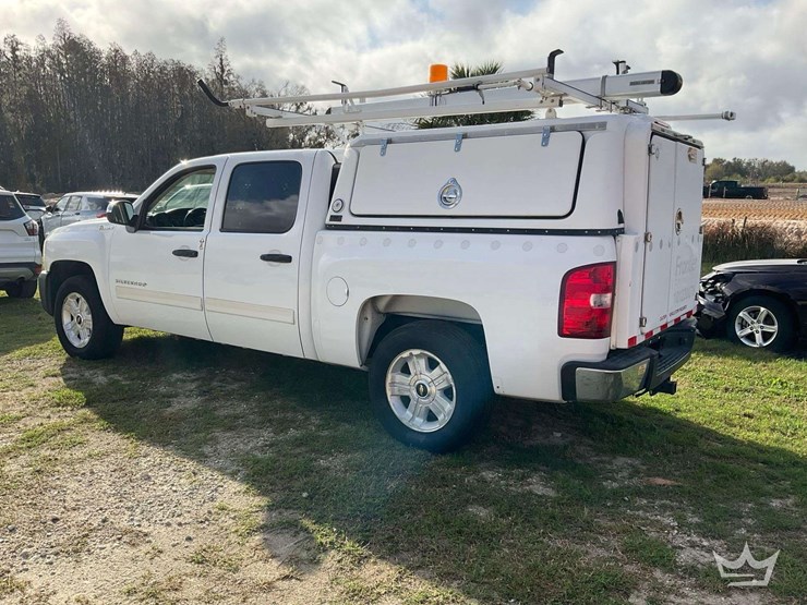 2012-chevrolet-silverado-1500-hybrid-image-4