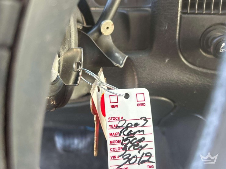 2003-dodge-ram-1500-image-29