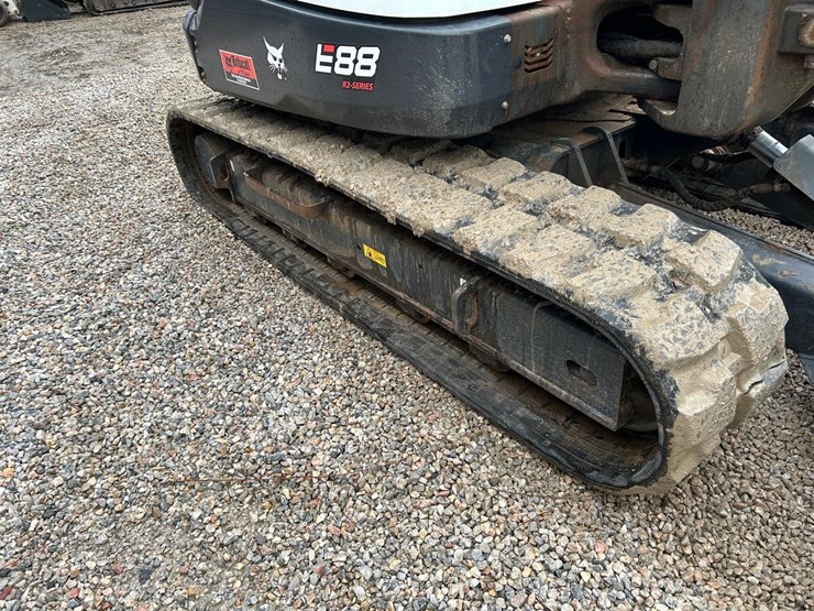 2023-bobcat-e88-image-11
