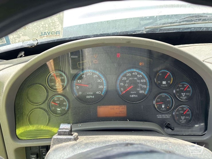 2014-international-workstar-7500-image-22