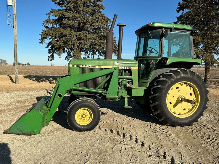 1980-john-deere-4440-image-2