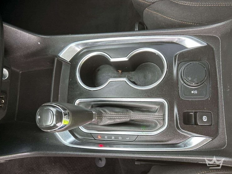 2020-chevrolet-traverse-image-19