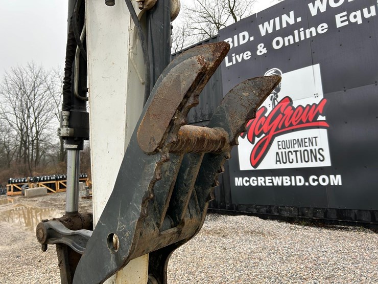 2023-bobcat-e88-image-9