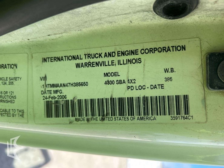 2007-international-durastar-4300-image-5