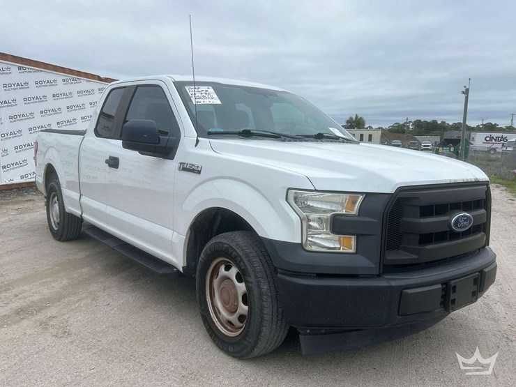 2017-ford-f150-image-2