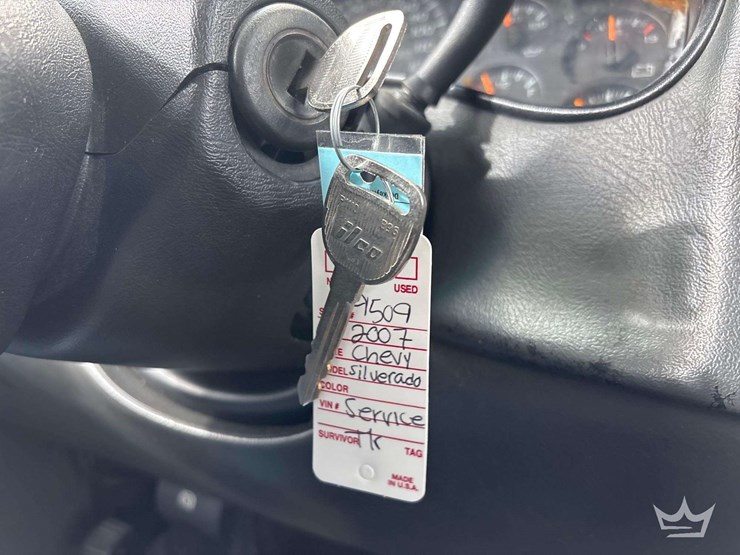 2007-chevrolet-silverado-3500-image-11